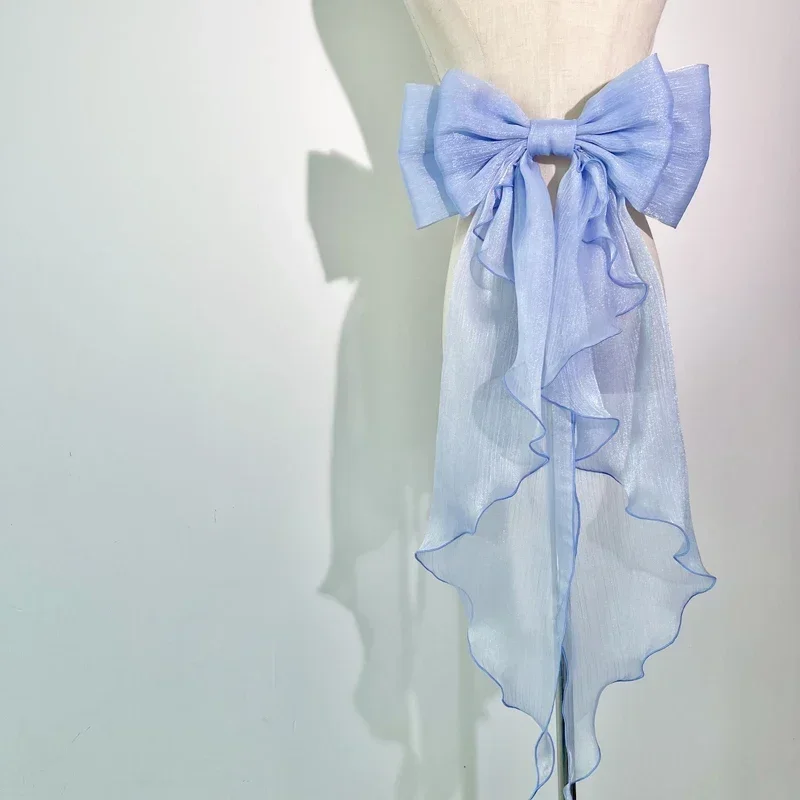 トレーリングボウ光沢のあるシルク二重層ちょう結び取り外し可能 - Wedding Dress Supply のレビューと価格
