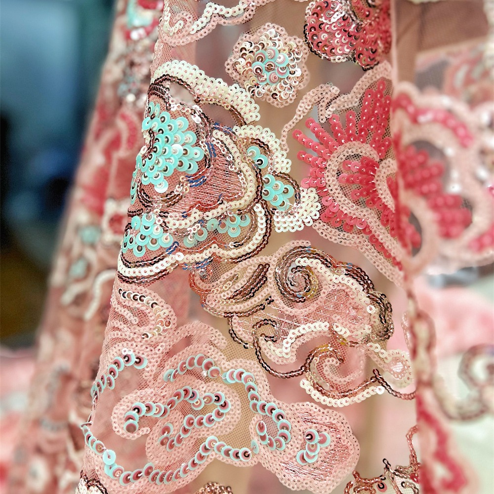 2 ヤード/ロット 130 センチメートル幅ピンク紫花柄刺繍 - Wedding Dress Supply のレビューと価格