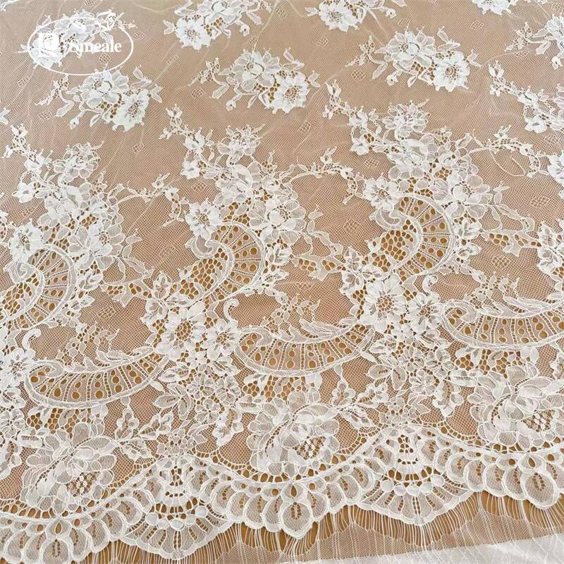 3メートル/ロット 手作りのボーダー刺繍レース生地。ウェディ - Wedding Dress Supply のレビューと価格